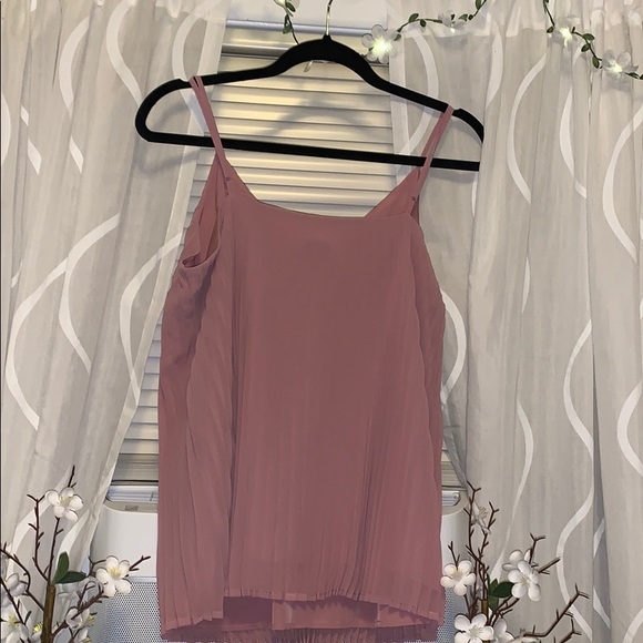 NEVER WORN!! Pink spaghetti strap pleated shirt :) - Picture 3 of 3